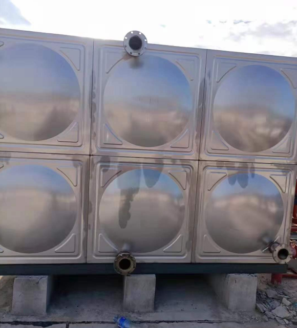 许昌组合式不锈钢水箱，玻璃钢水箱的替代品，不锈钢冲压板组合水箱